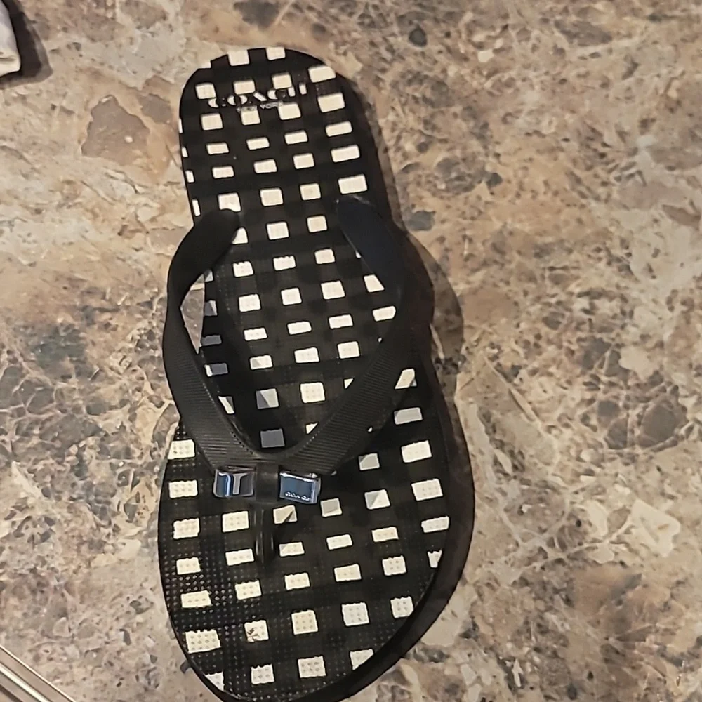 Coach Black White Gingham Amel Flip Flops Sandals Women’s Size 7-8 Bows Checks - Picture 4 of 5